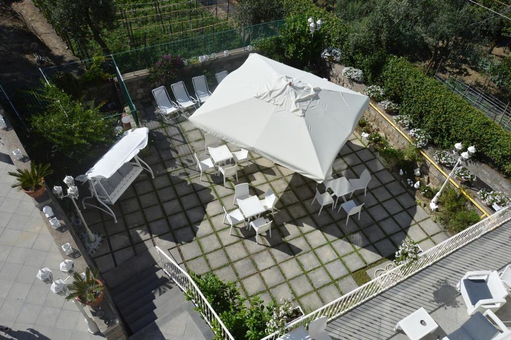 Royal Hills Hotel 4*